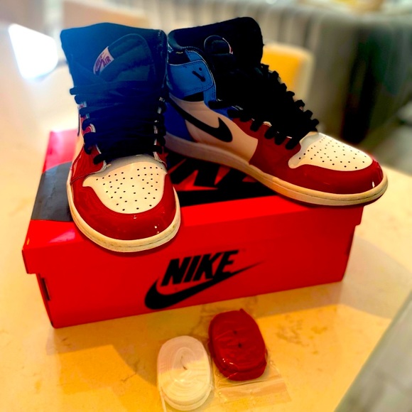 jordan 1’s size 9.5 - Picture 3 of 6